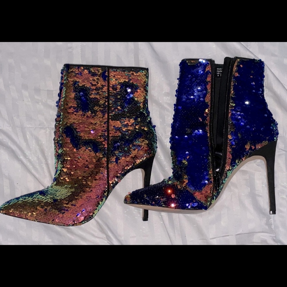 Aldo reversible sequin booties worn only once